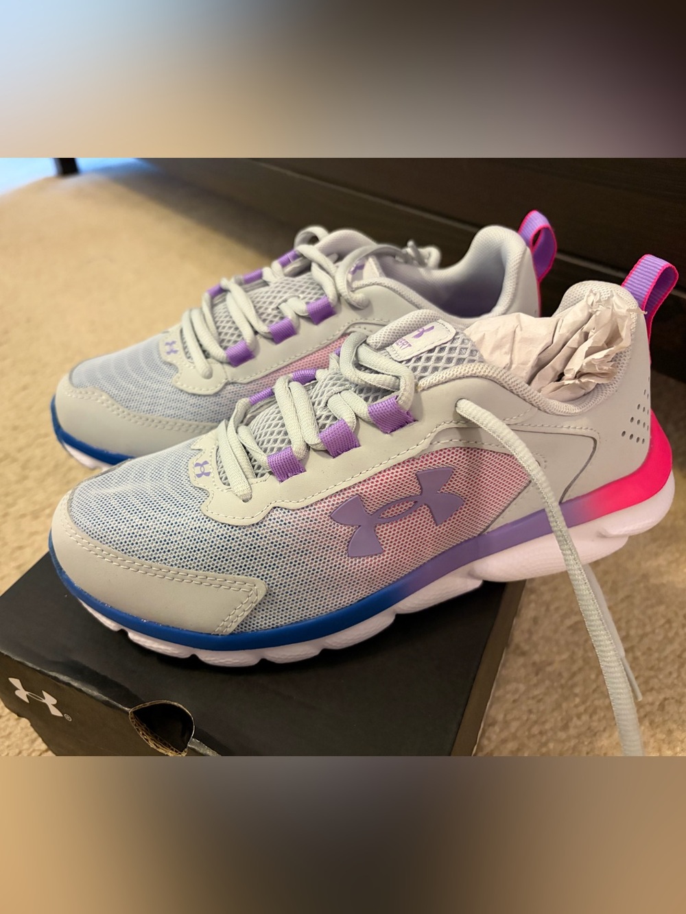 👟 BRAND NEW Under Armour Girls’ Sneakers – 4.5Y Wide (2E) 💜🩷